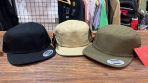 Gorro jockey snapback